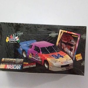 Maxx 94 Race Cards Complete Set 200 Chromium Cards Premier Plus